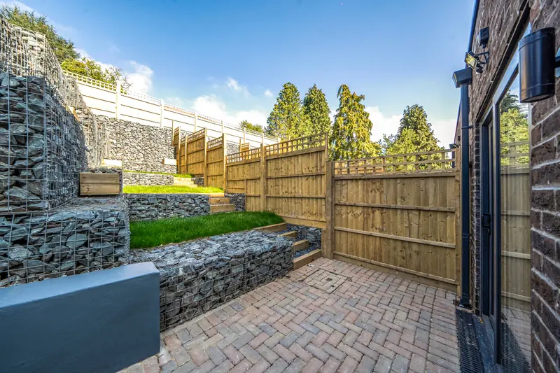 Tiered rear garden with gabion walls