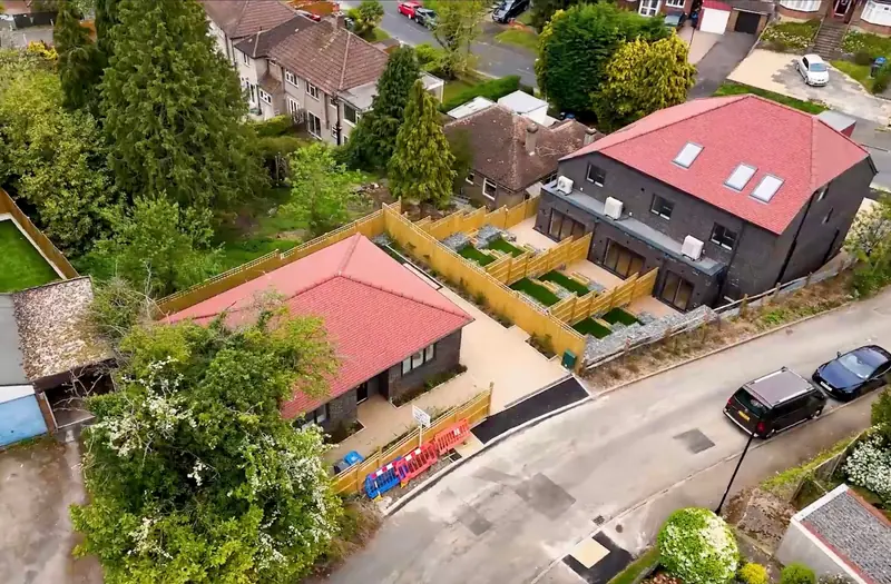 Aerial view of the terrace and the detached bungalow